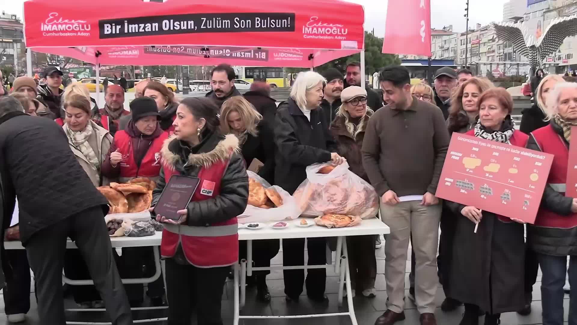 CHP'den Beşiktaş'ta 'hayat pahalılığı' eylemi: Adalet sadece mahkeme salonlarında değil, mutfakta da gerekir