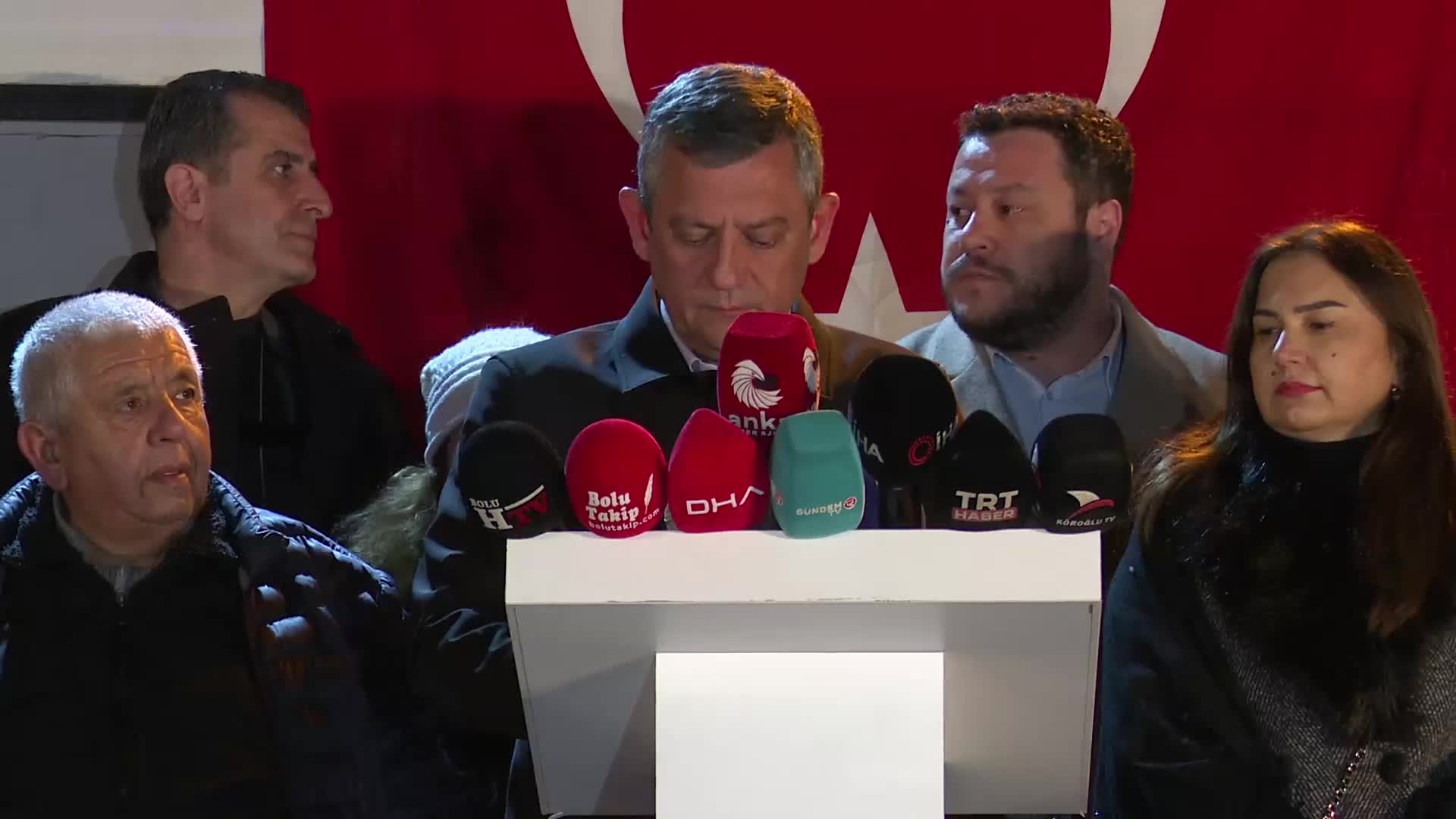 Tanju Özcan'ın gözaltına alınması...Özgür Özel, Bolu'da: "Tanju’nun yaptığı utanılacak değil, övünülecek bir iştir"