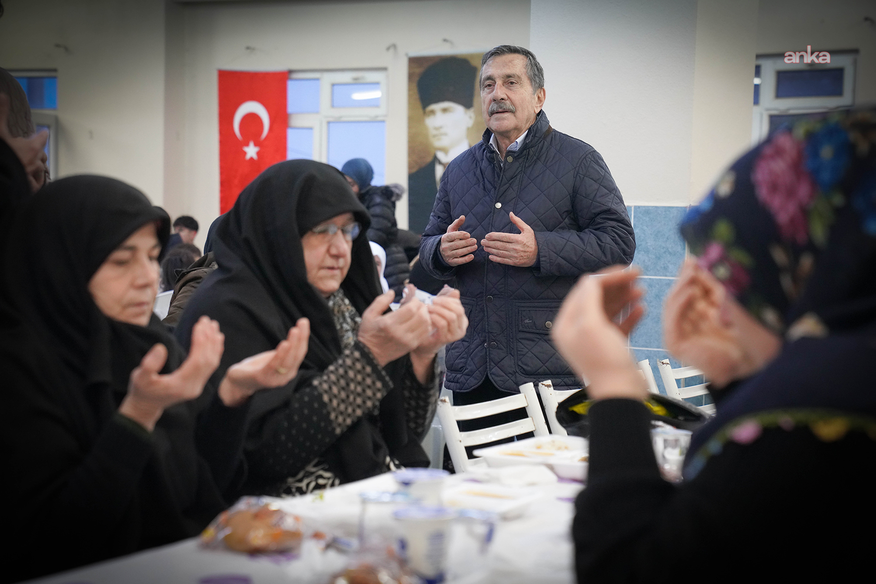 Tepebaşı Belediyesi’nden Gündüzler Mahallesi'nde iftar programı