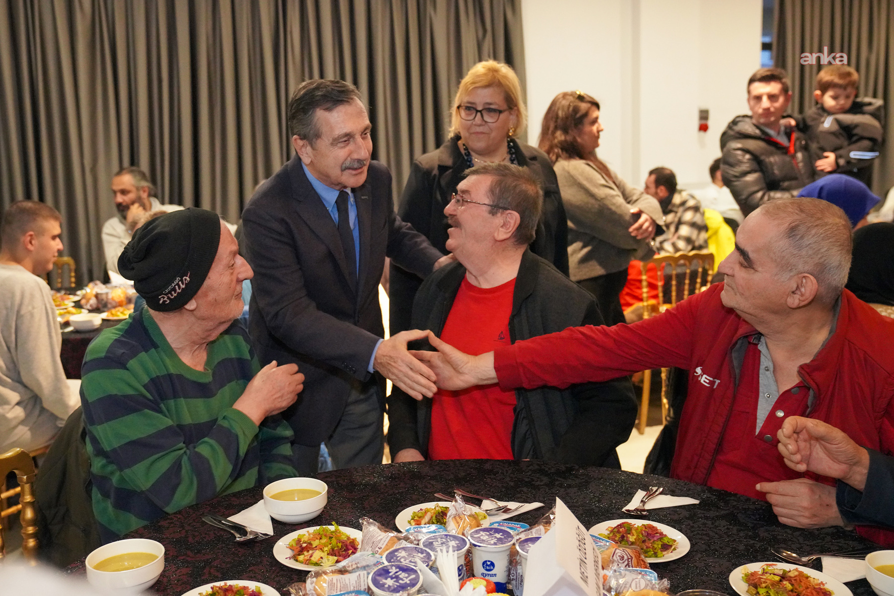 Tepebaşı Belediye Başkanı Ataç: "Ben var oldukça sizlerle beraber olacağım"
