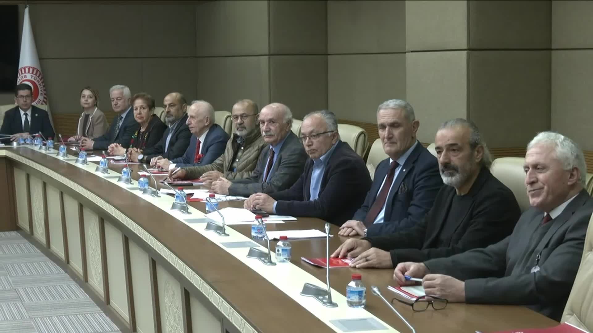 Tevhid-i Tedrisat Kanunu'nun kabulünün 102'nci yıl dönümü... Suat Özçağdaş: Yusuf Tekin ve arkadaşlarının bu ülkeye verdiği zararları el birliğiyle aşacak ve kapatacağız