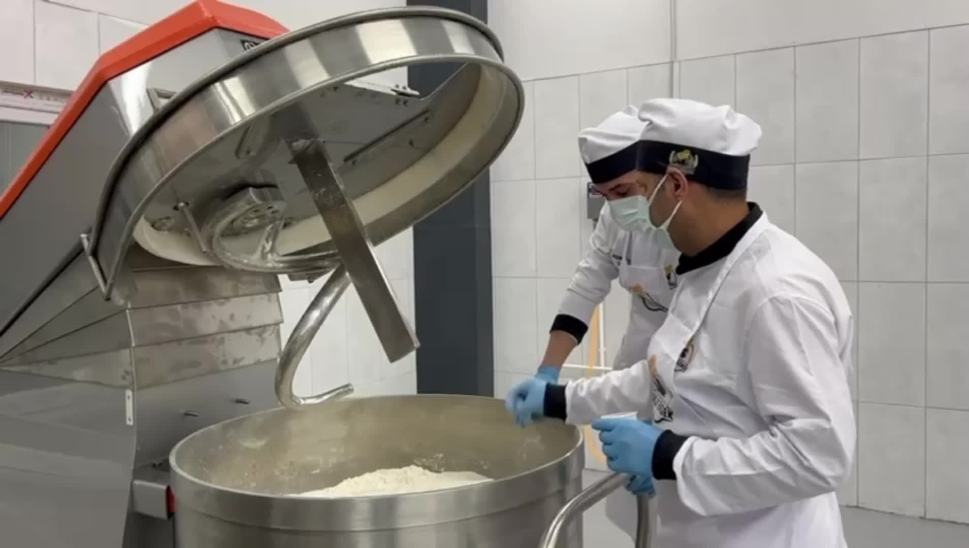 Adıyaman’da Halk Ekmek, ilk mesaisine ücretsiz dağıtımla başladı