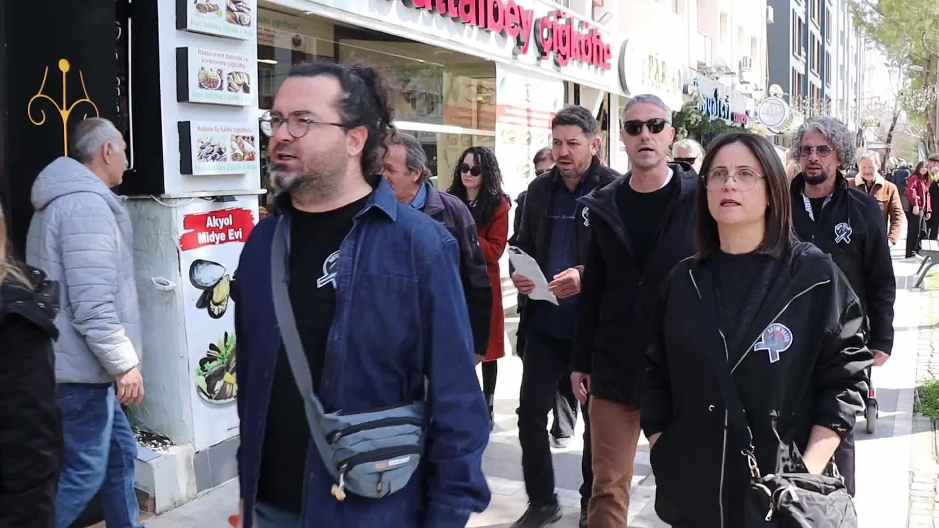 Fatma Nur Çelik'in öğrencisi tarafından öldürülmesi... Muğla'da eğitimciler sessiz yürüyüş düzenledi