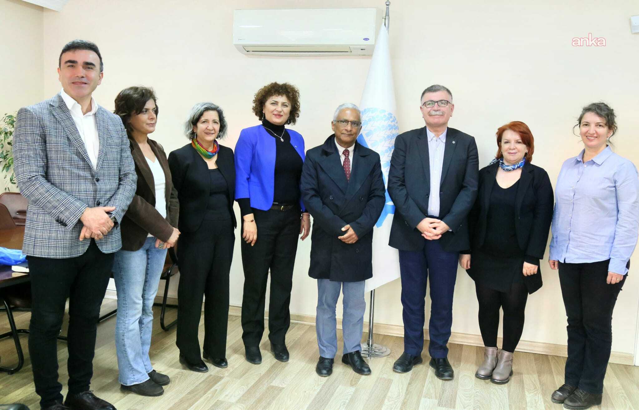 Küba Büyükelçisi Palacios'tan KESK'e ziyaret