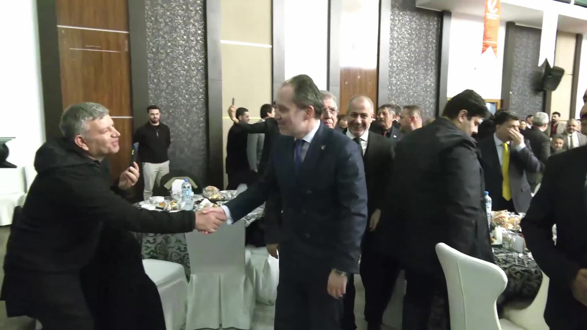 Fatih Erbakan: Erbakan Hoca iktidarda kalabilseydi bugün o D8, D60 haline gelmiş olacaktı ve biz bugün İran'da, Gazze'de, Suriye'de, Sudan'da, Yemen'de bu felaketleri konuşmuyor olacaktık