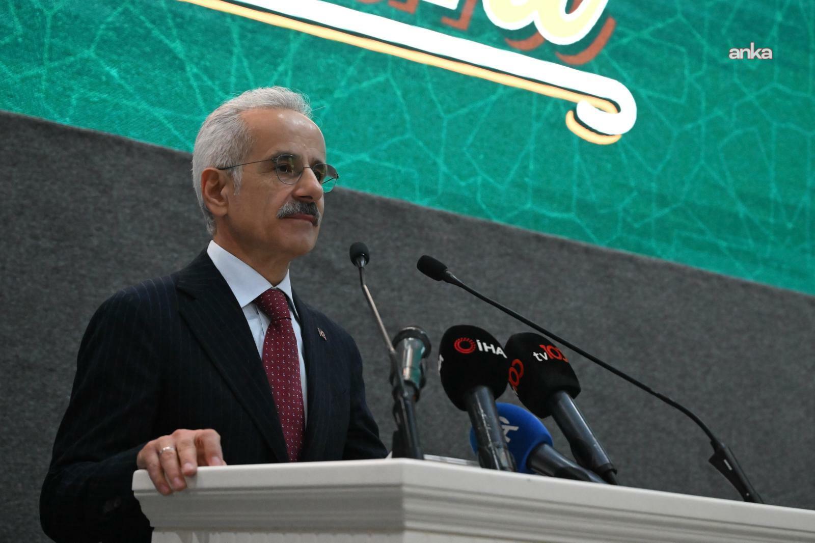 Bakan Uraloğlu'ndan "Milli Elektrikli Hızlı Tren projesi" hakkında açıklama: "Cuma günü ilk trenimizi raylara indirerek test sürecini resmen başlatacağız"