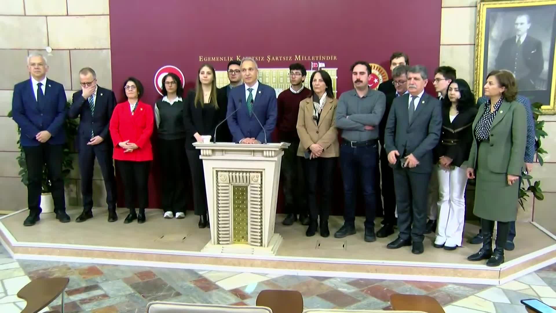 CHP'li Özçağdaş, Hacettepe Üniversitesi'nde 120 öğrenciye binden fazla soruşturma açıldığını duyurdu