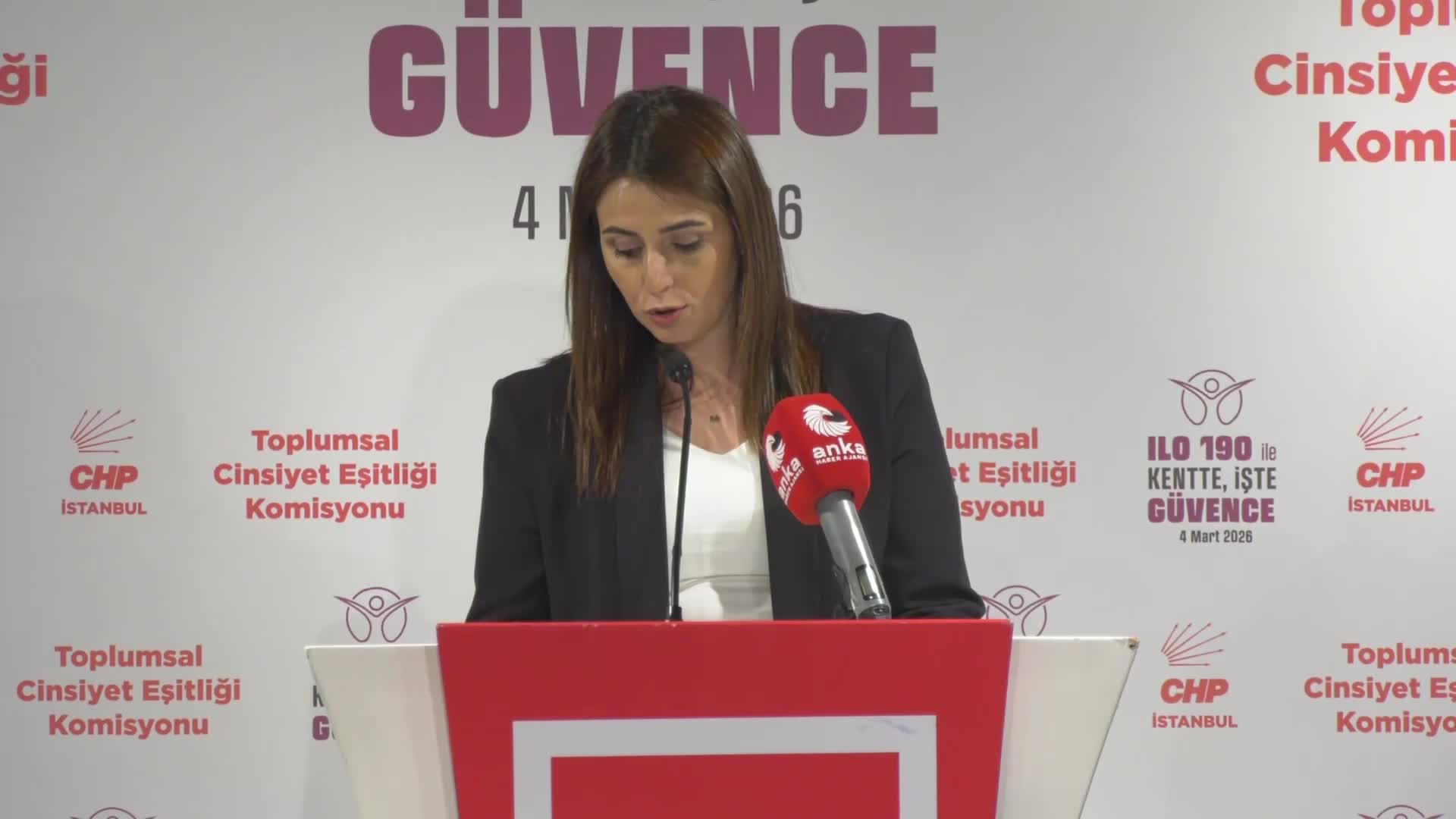 ILO190 tanıtım toplantısı... Gökan Zeybek: “Gelecek dönem CHP grubu parlamentoda en az 90 kadın milletvekiliyle temsil edilmeli”