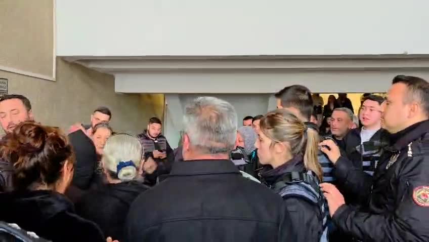 Ankara’da “dur” ihtarına uymayarak polisle girdiği çatışmada ölen Serdar Kılavuzcu davası ertelendi