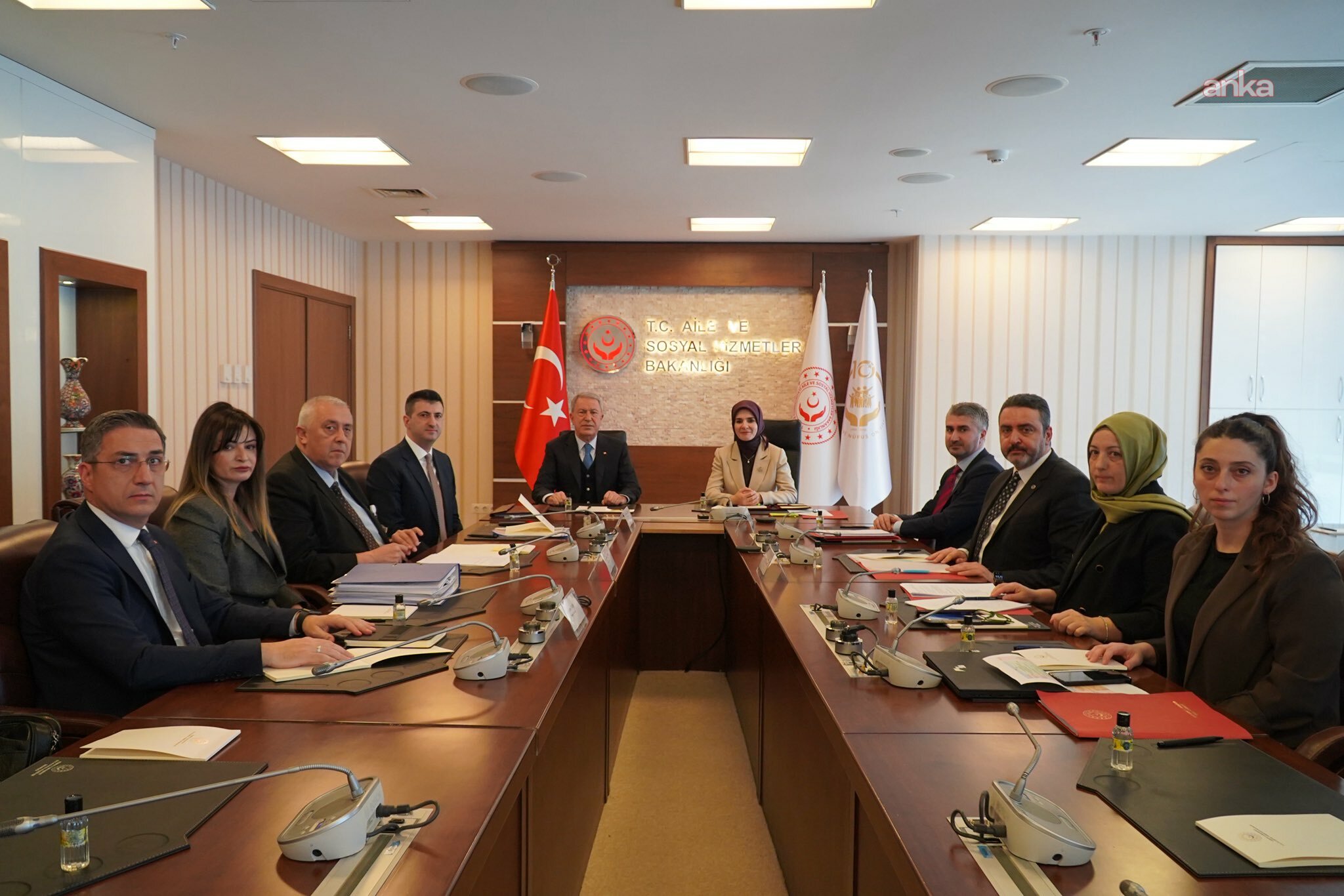 AK Parti Milletvekilleri Hulusi Akar ve Mehmet Ali Çelebi. Bakan Göktaş'ı ziyaret etti