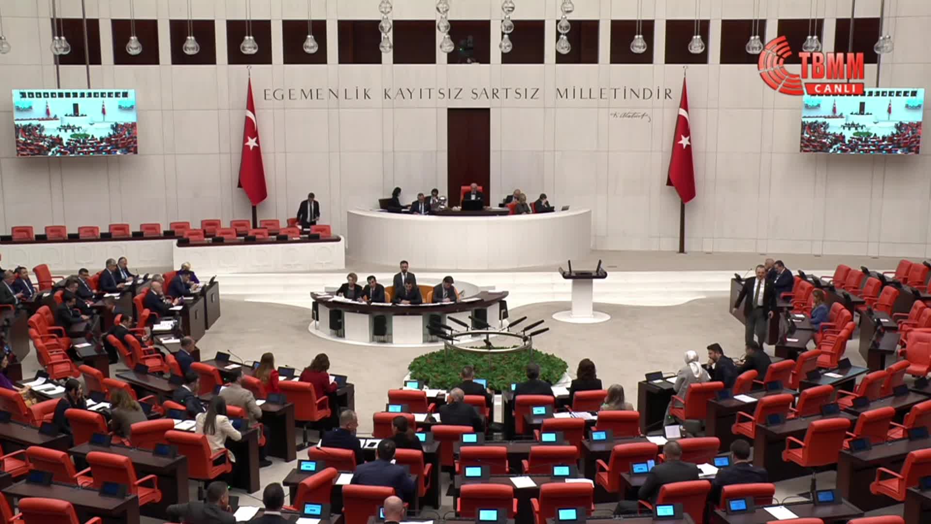 TBMM Genel Kurulu... CHP’li Akay’dan Varlık Fonu tepkisi: Kamu kaynaklarının heba olmaması için Meclis’te hesap verilmelidir