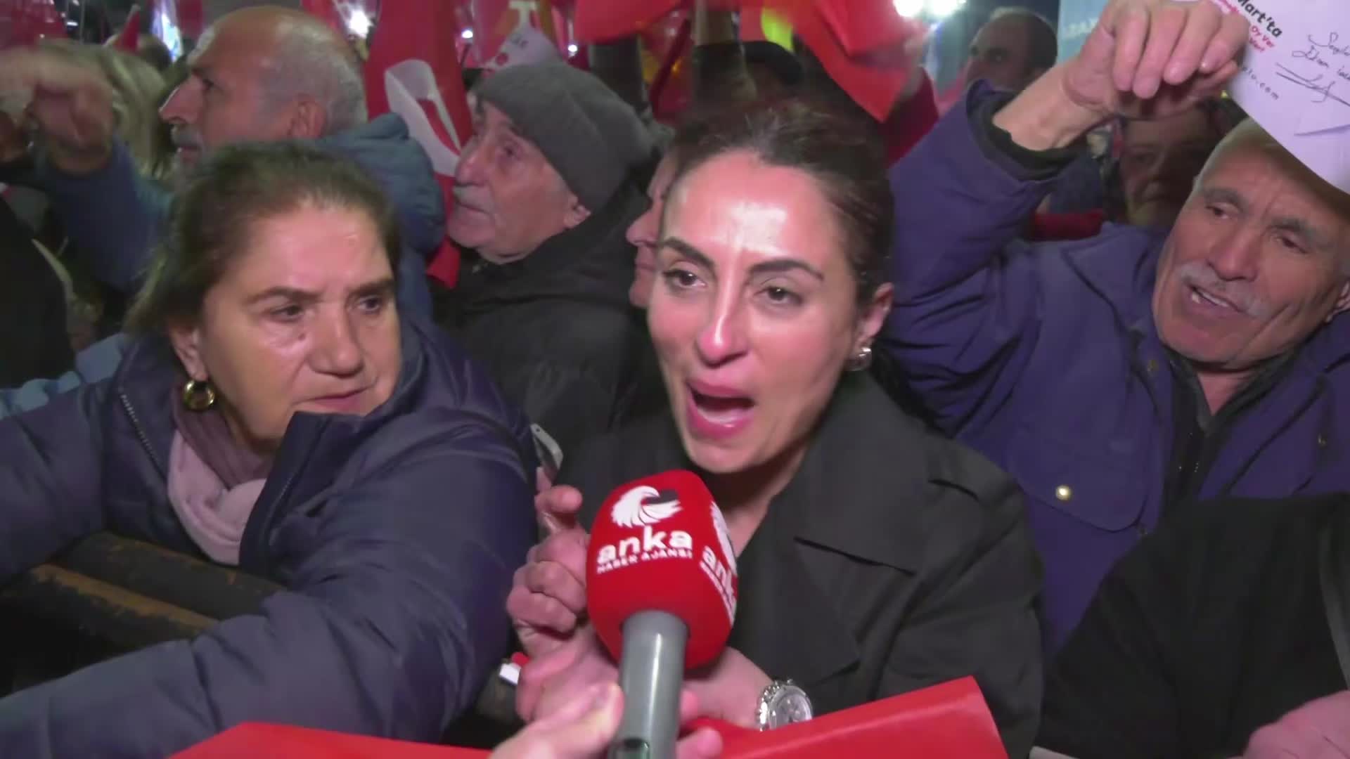 CHP'nin "Millet İradesine Sahip Çıkıyor" mitingine binlerce vatandaş akın etti: Silivri zindanlarını kıracağız