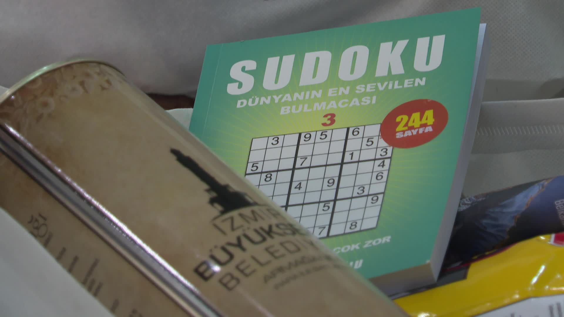 İZMİR'DE ÇOCUKLARA HİKAYE KİTABI BÜYÜKLERE  SUDOKU
