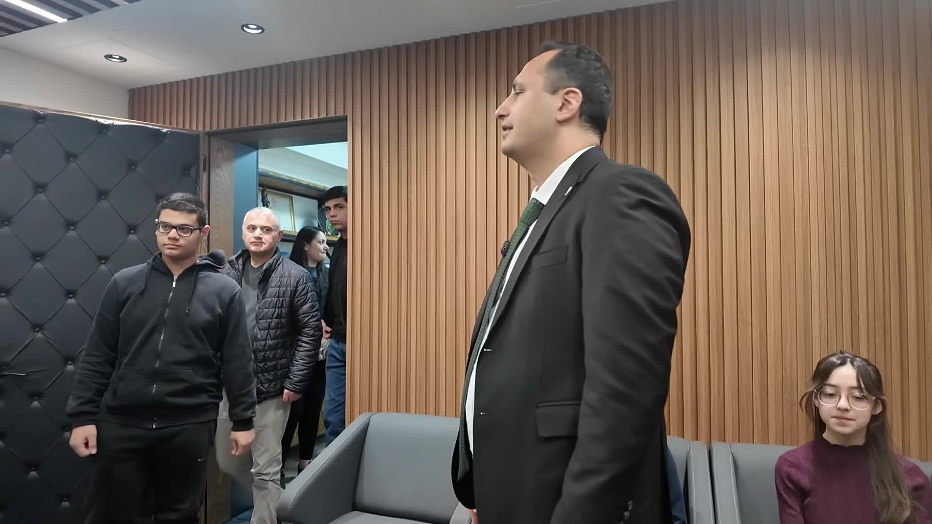 Bornova’da eğitime yatırım, başarıya ödül