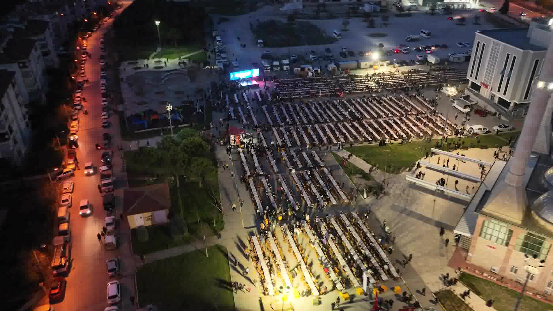 Merkezefendi Belediyesi'nden Karahasanlı Mahallesi’nde 7 bin kişilik iftar