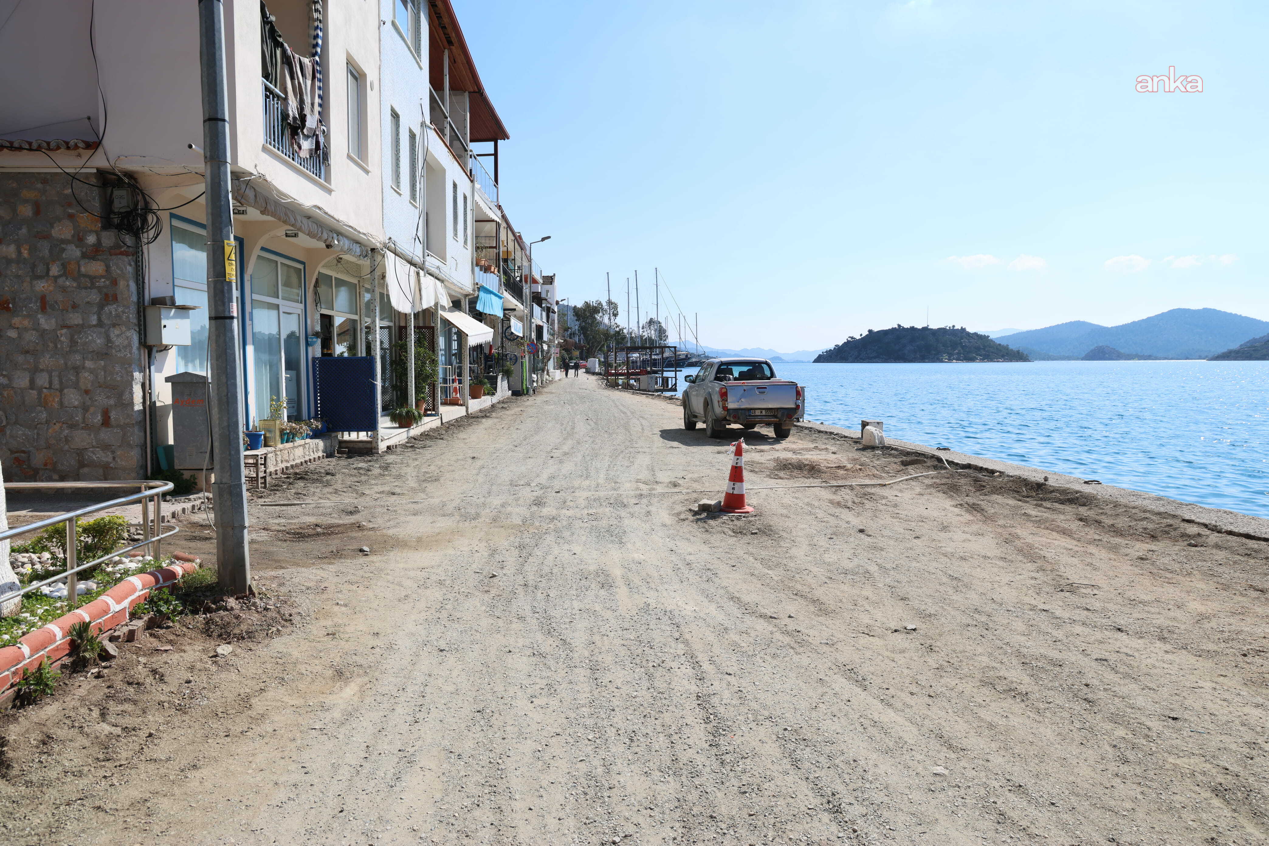 Marmaris Bozburun sahil bandı yenileniyor