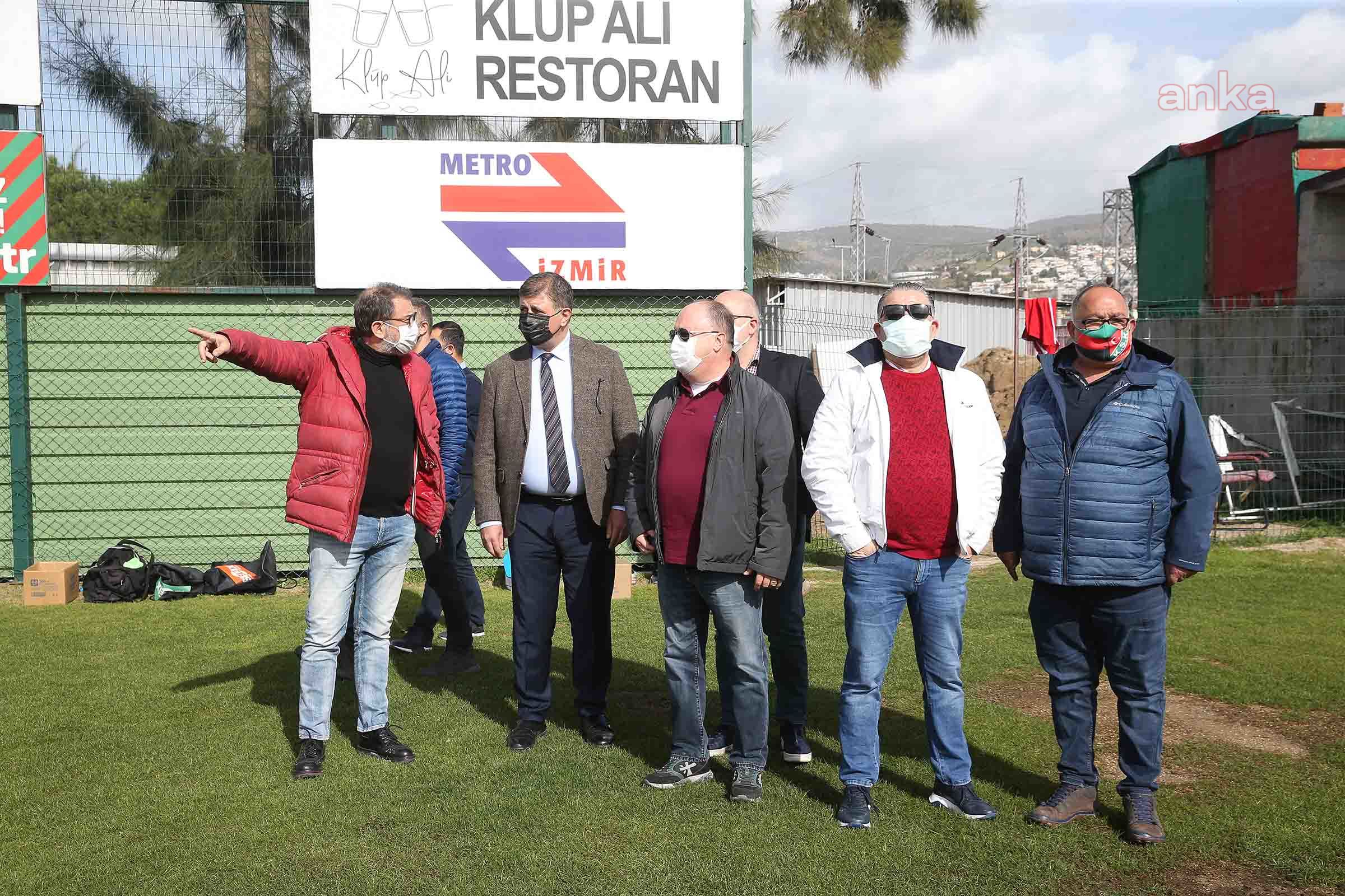 KARŞIYAKA BELEDİYE BAŞKANI TUGAY'DAN KSK'YA MORAL ZİYARETİ