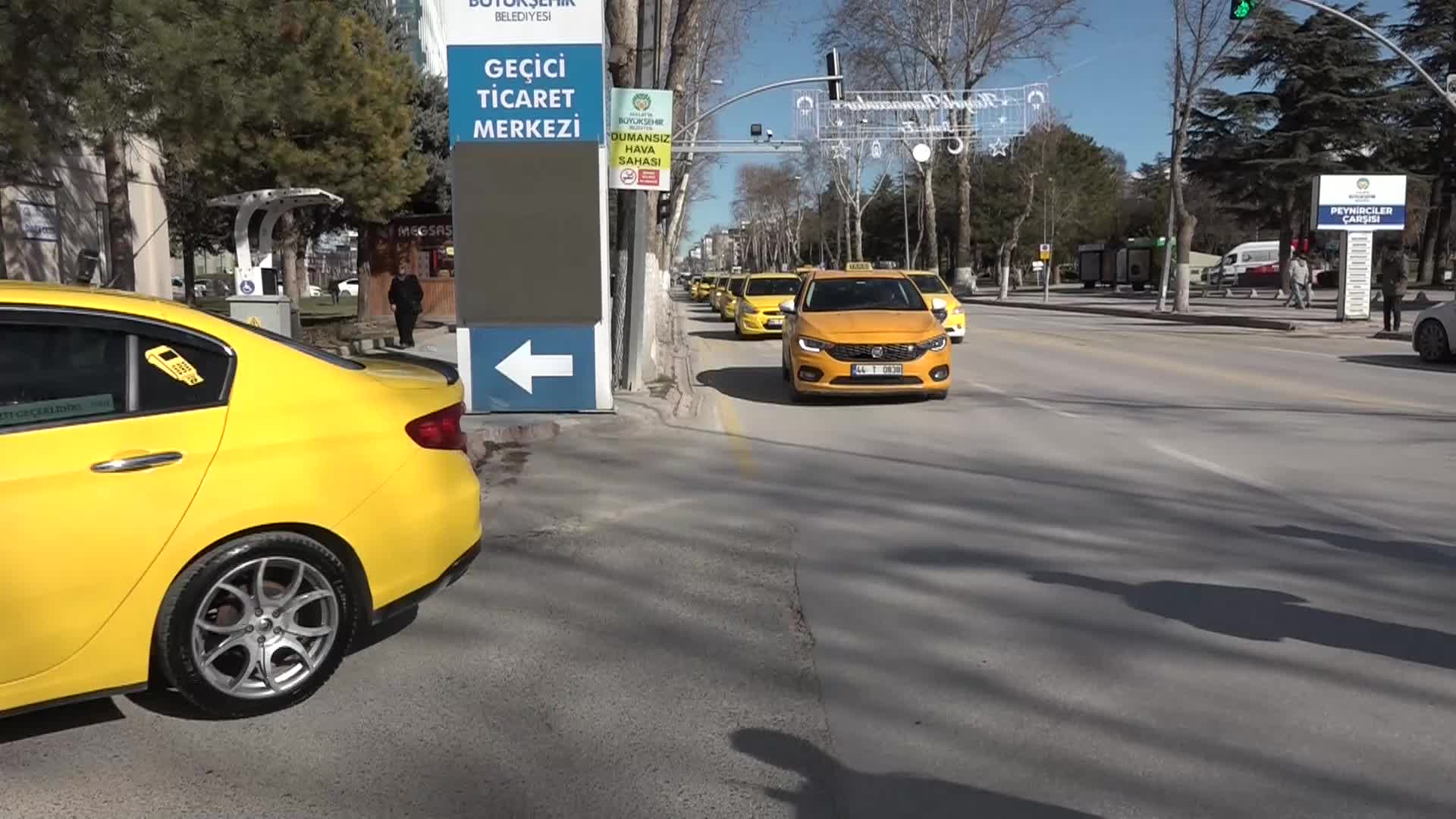 Malatya’da taksi esnafı zam talebiyle eylem yaptı: “Her şeye zam geliyor, bize gelmiyor”