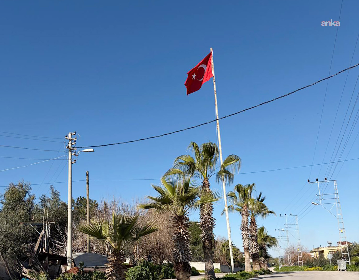 Yumurtalık’ta ramazan mesaisi... Hem denetim hem kent estetiği