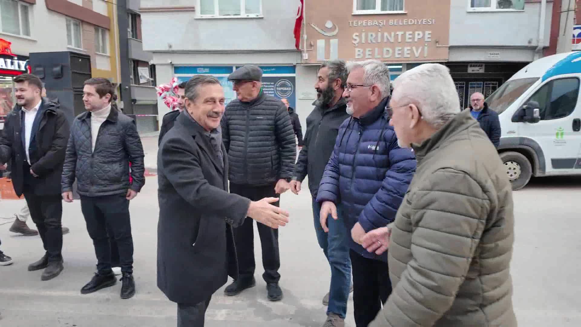 Tepebaşı Belediyesi'nden Şirintepe'de 5 bin kişilik iftar sofrası