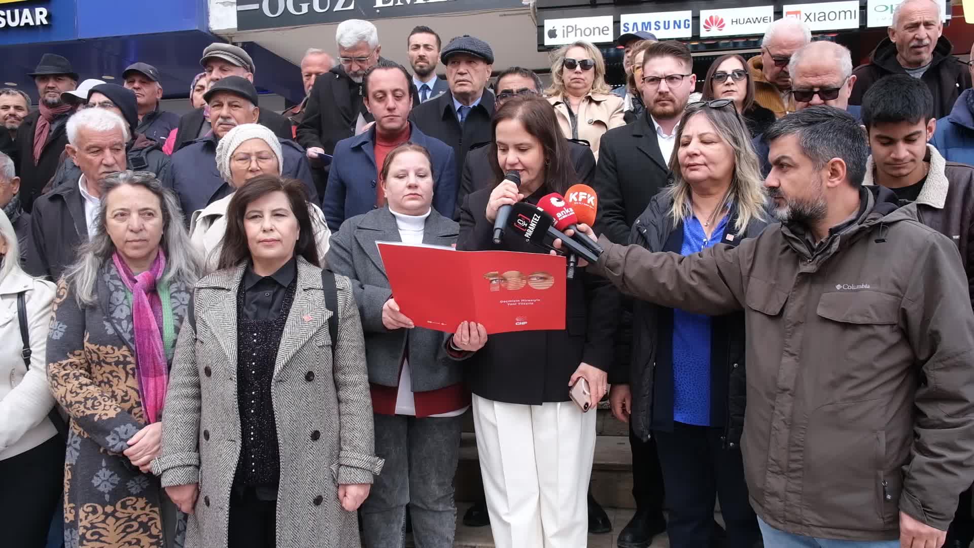 CHP Isparta İl Örgütü, Atatürk'ün Isparta'ya gelişinin 96'ncı yıl dönümünü kutladı