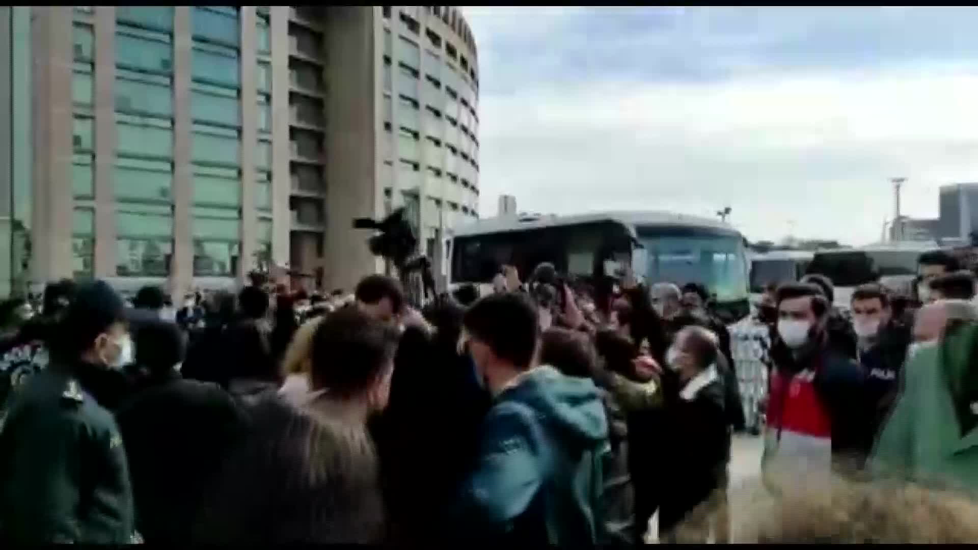 METEOROLOJİ'DEN KUVVETLİ YAĞIŞ UYARISI