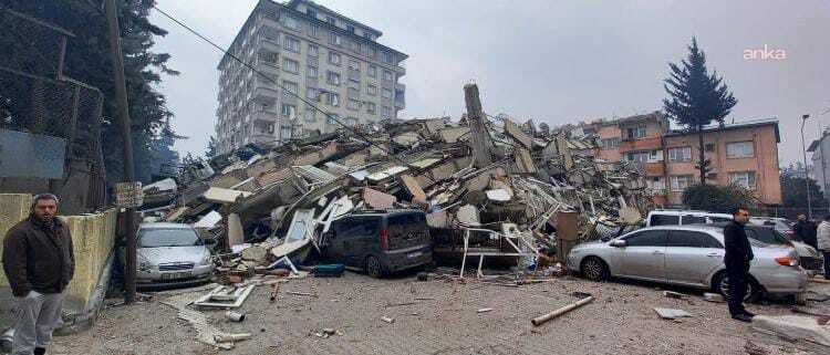 Hatay'da 84 kişiye mezar olan Torunlar apartmanında üç sene sonra ilk duruşma görüldü
