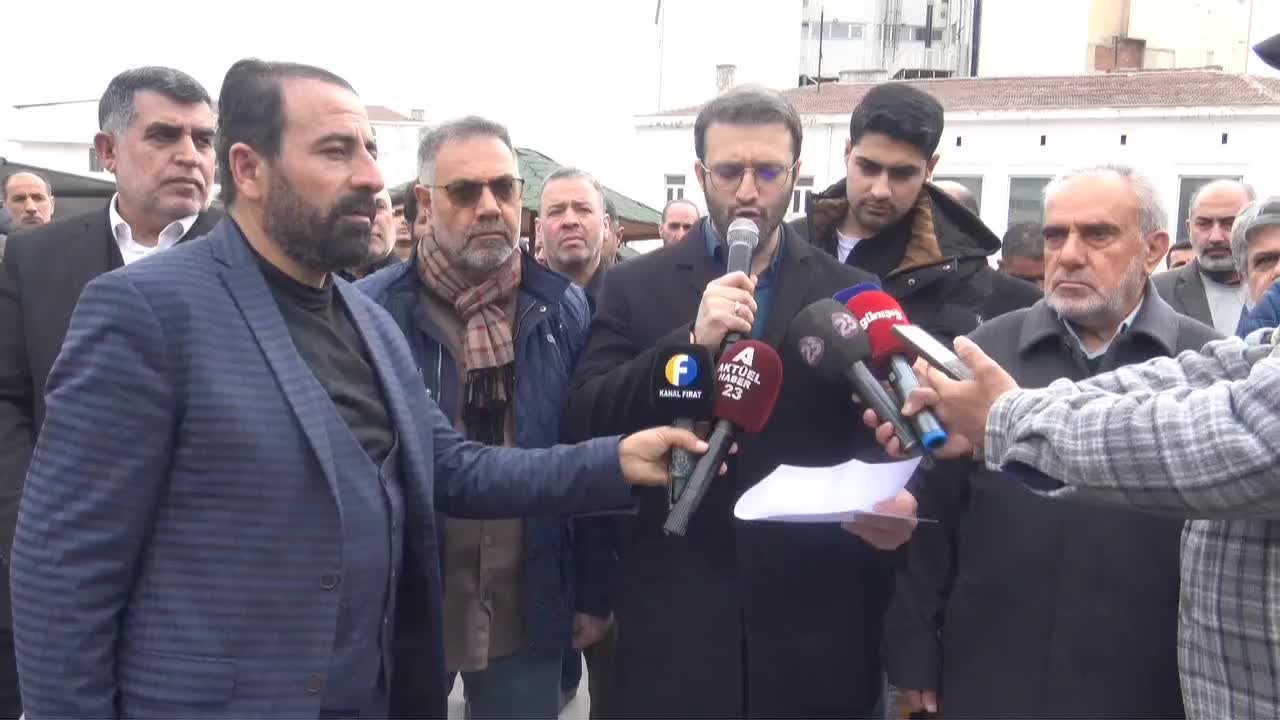 Elazığ'da ABD ve İsrail'in İran'a saldırıları protesto edildi