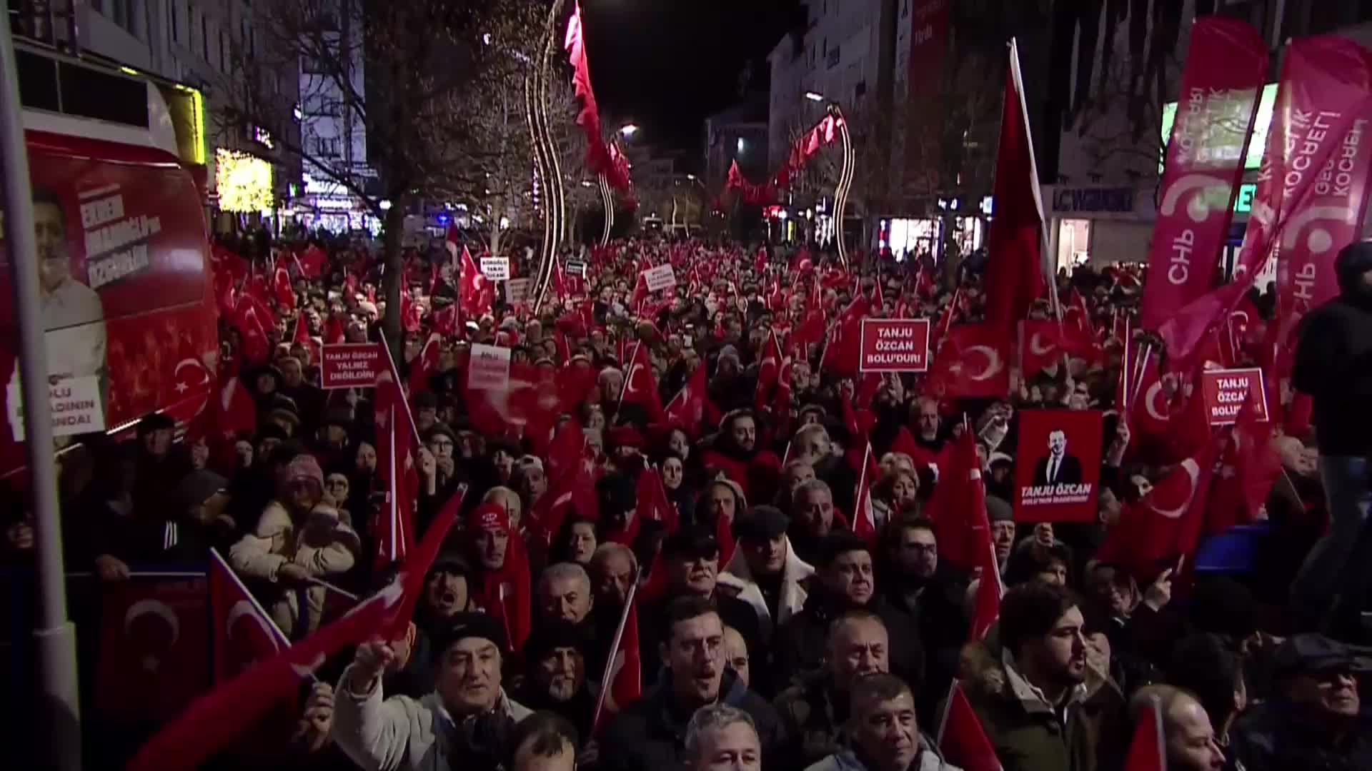 CHP'nin Bolu mitingi... Tanju Özcan: Sizi utandıracak, ailemin başını öne eğecek çirkin bir iş yapmadım