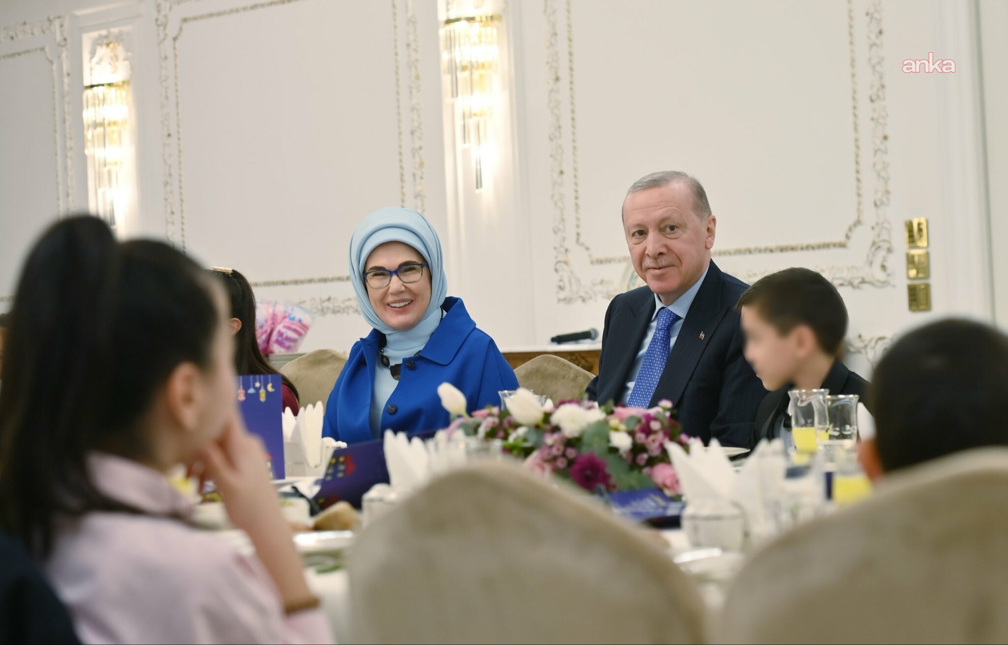 Cumhurbaşkanı Erdoğan, devlet himayesindeki çocuklarla iftarda buluştu