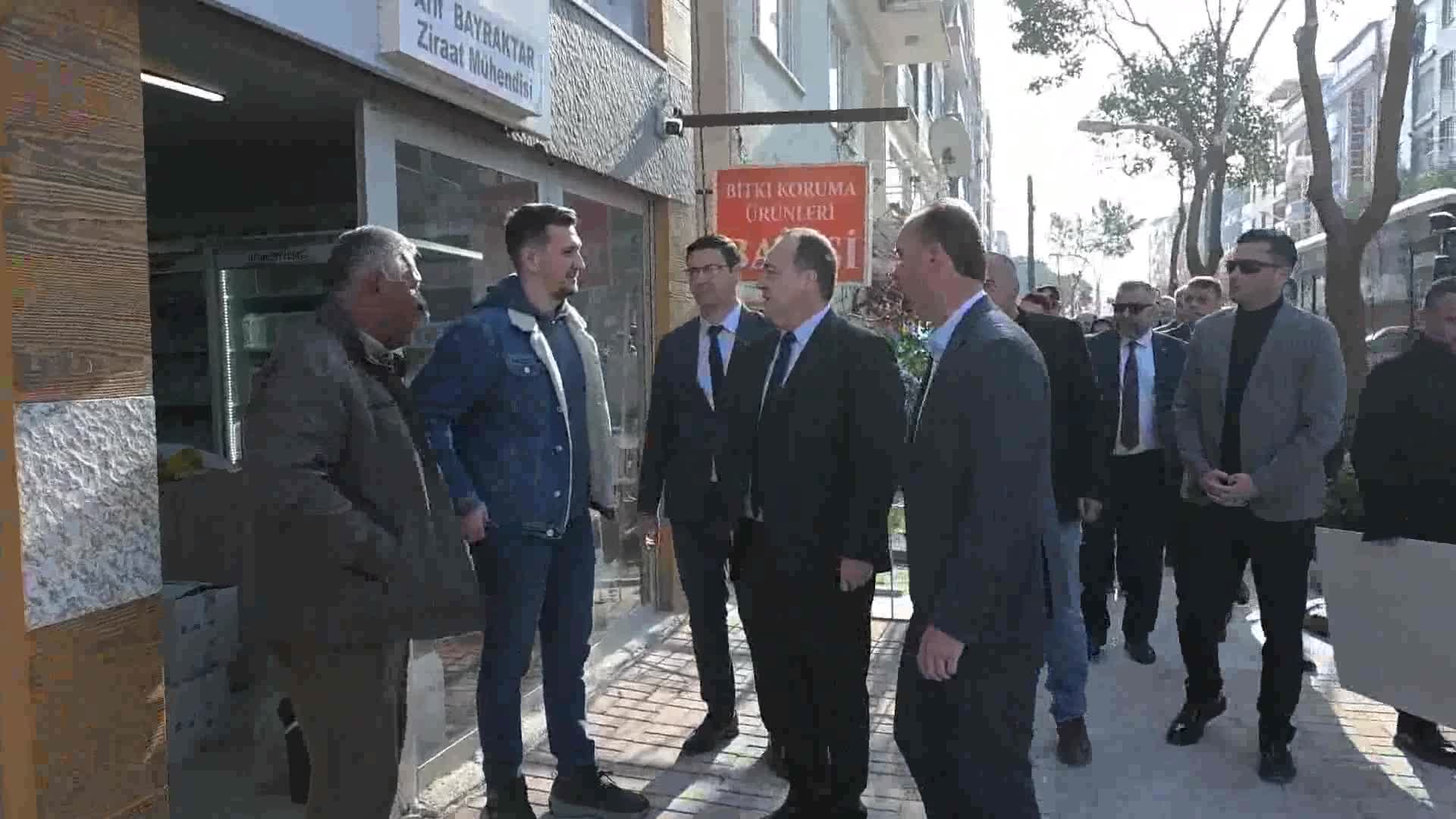 Manisa Büyükşehir Belediye Başkanı Dutlulu, Saruhanlı'da başlatılan altyapı çalışmasını inceledi