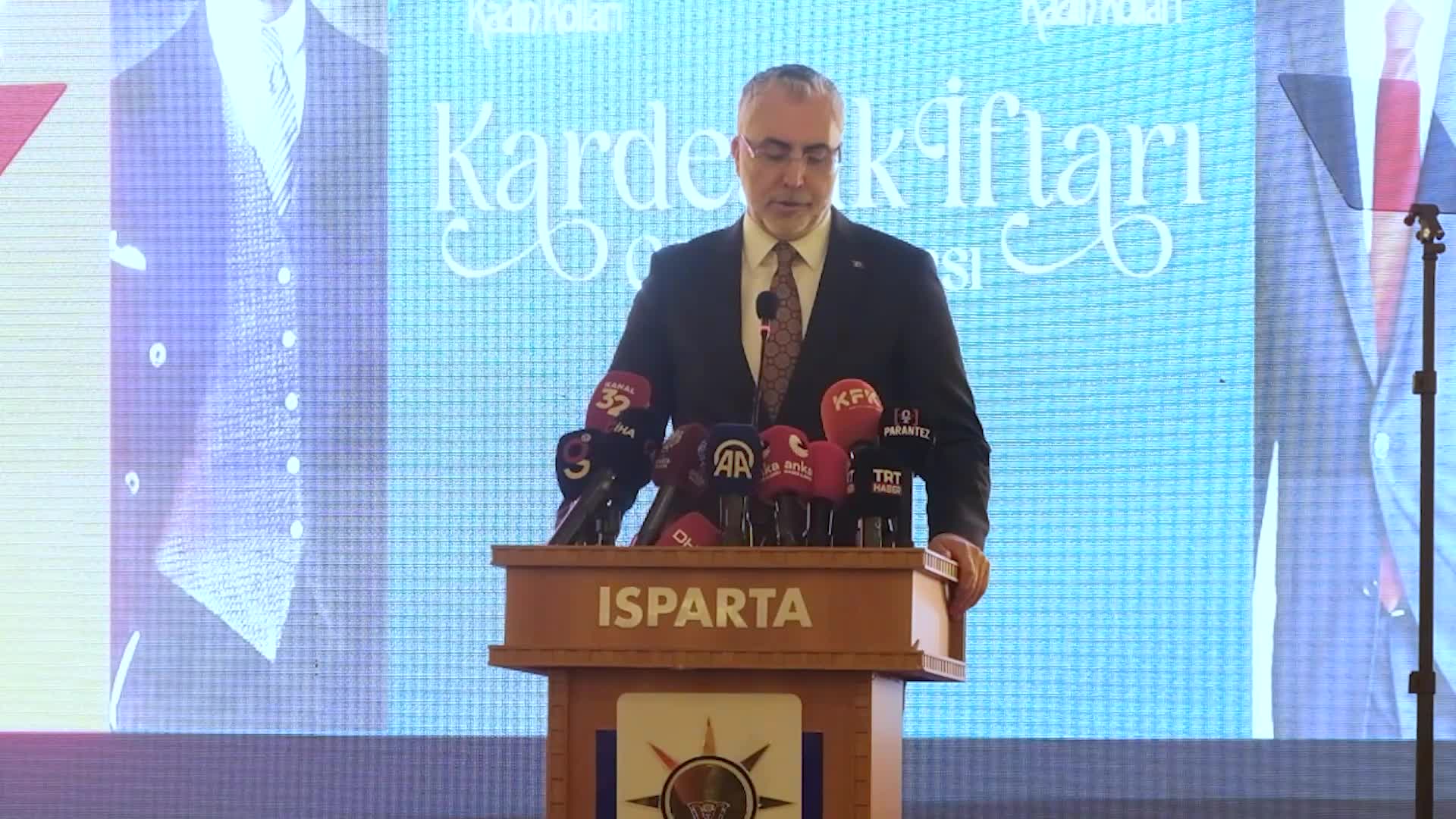 Bakan Vedat Işıkhan Isparta’da: "Kadın istihdamında tarihi bir dönüşüm yaşandı"