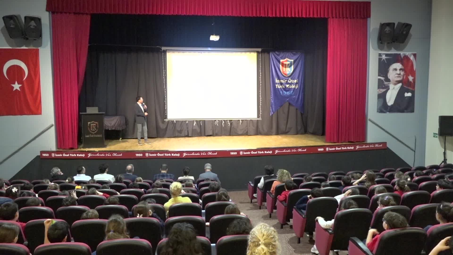 Bornova Belediyesi’nden öğrencilere “Temel Afet Bilinci” eğitimi
