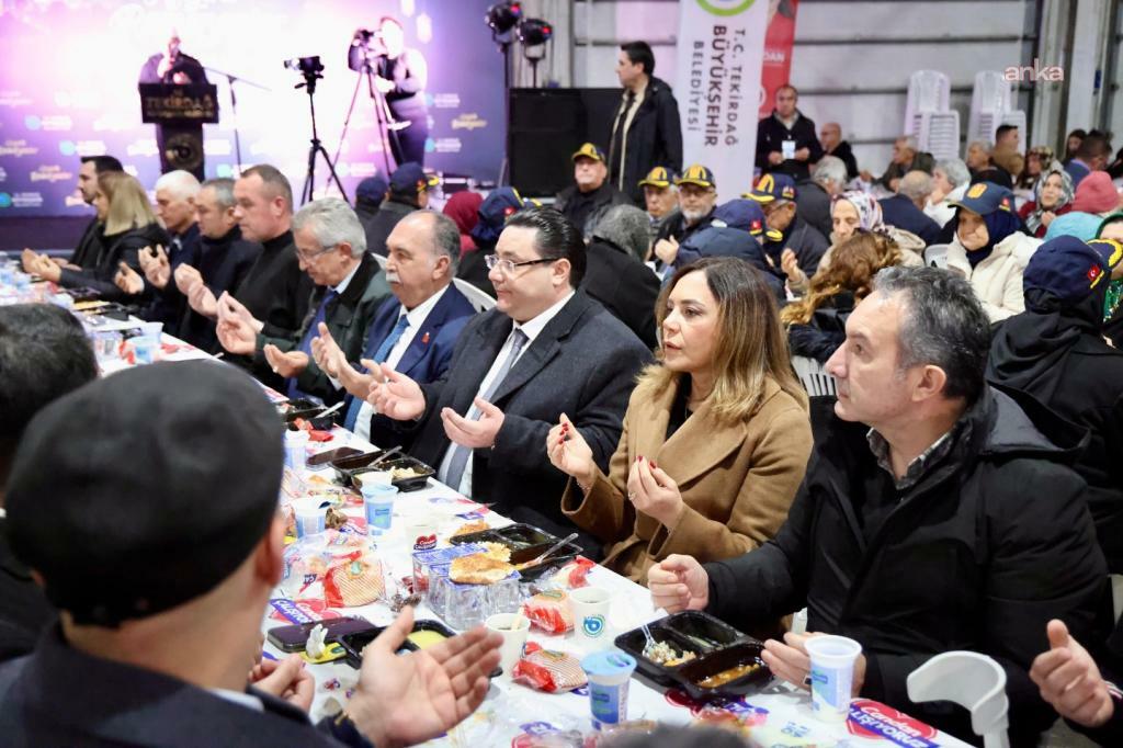 Tekirdağ Büyükşehir Belediyesi'nin iftar buluşmaları, Şarköy ilçesinde devam etti