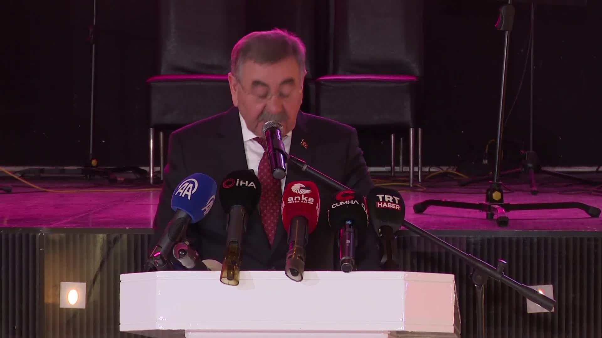 Mansur Yavaş: "Gölbaşı'nda yaşayan herkese hizmet etmek için elimizden geleni yapmaya çalışacağız"
