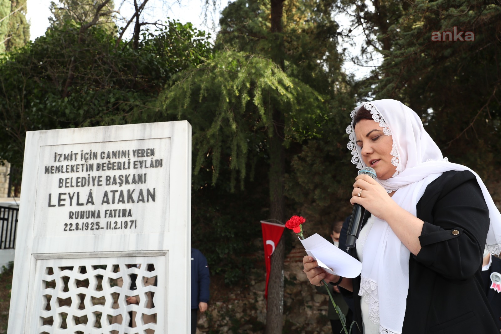 İZMİT BELEDİYESİ, LEYLA ATAKAN VE ÇALIŞMA ARKADAŞLARINI ANDI