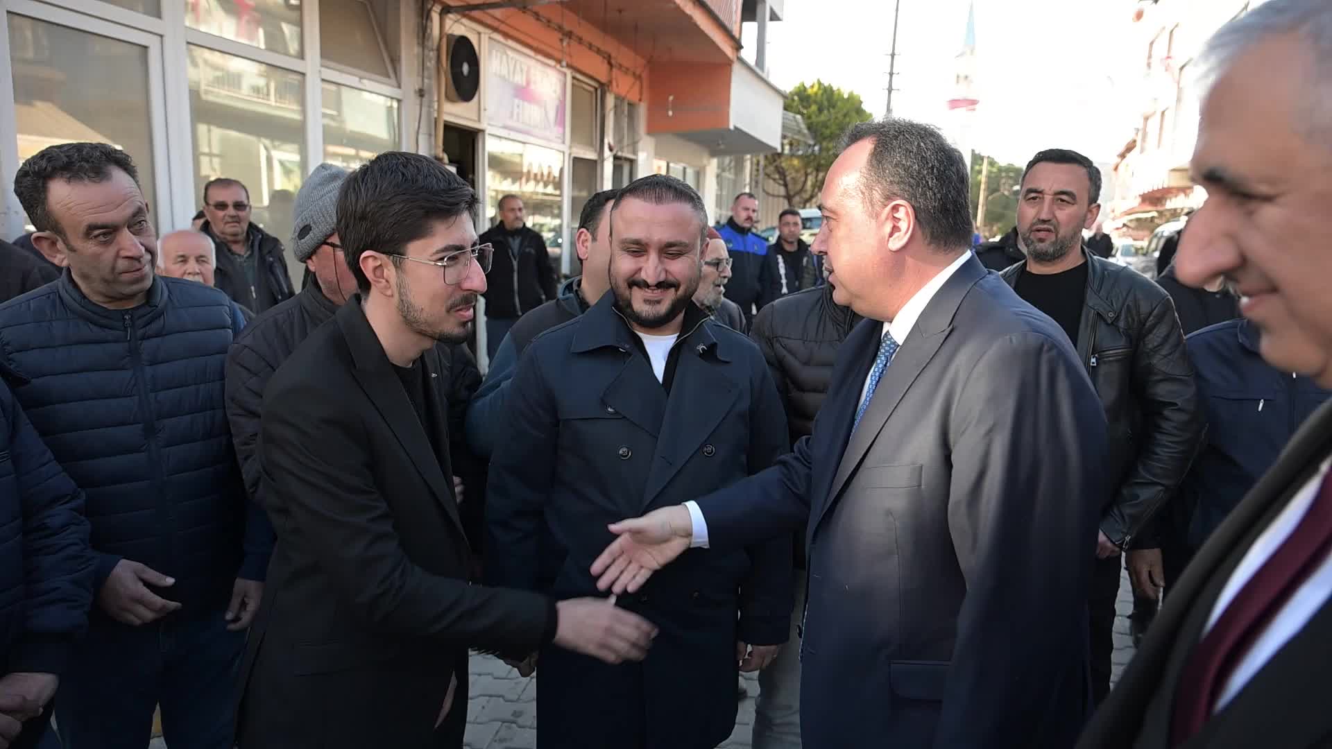 Manisa Kırkağaç'ın Gelenbe Mahallesi’nde 4 milyon euroluk altyapı projesi için imzalar atıldı