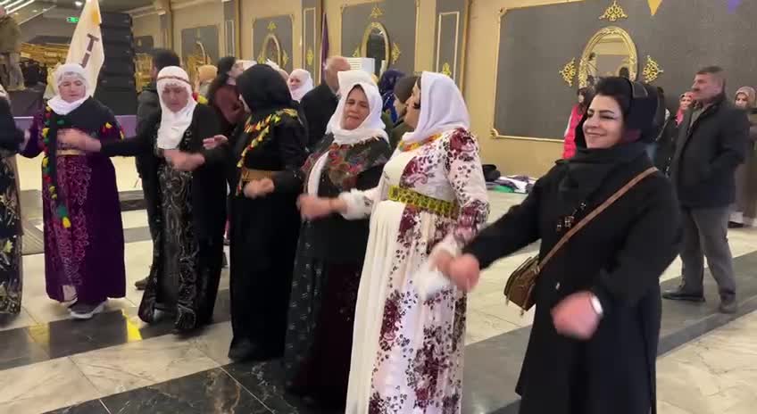 8 Mart Dünya Emekçi Kadınlar Günü... Pervin Buldan: "Kayyımların geri alınması sürece katkı sağlar"