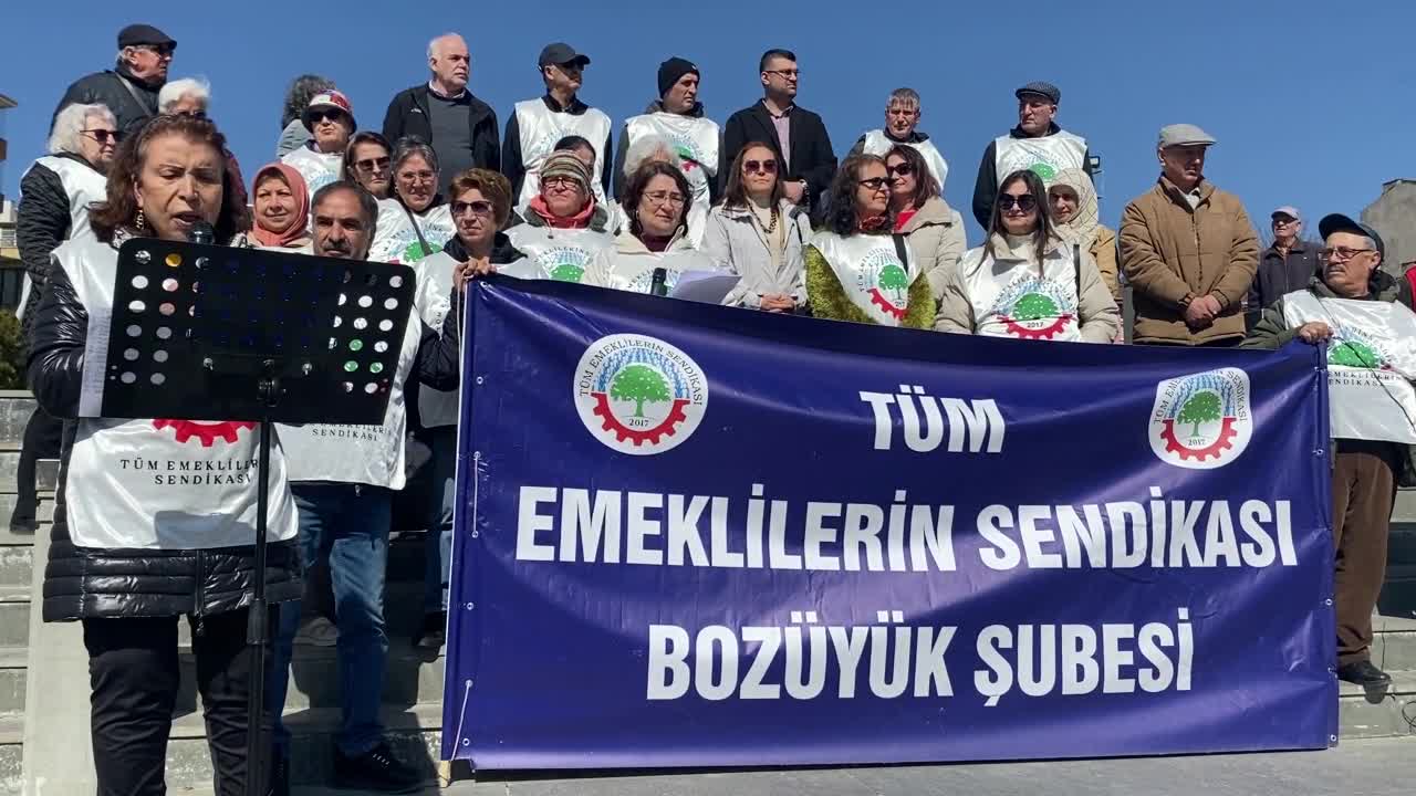Sendikalı kadınlar Bilecik’ten seslendi: “Emekli kadınların isyanını büyütüyoruz”
