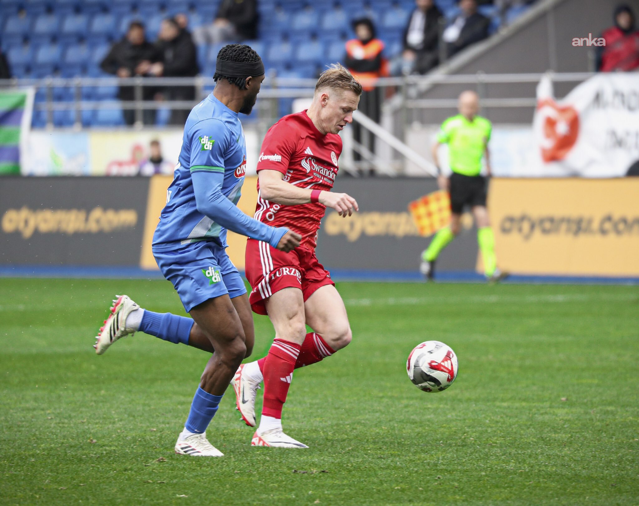 Çaykur Rizespor, Hesap.com Antalyaspor'u 1-0 mağlup etti