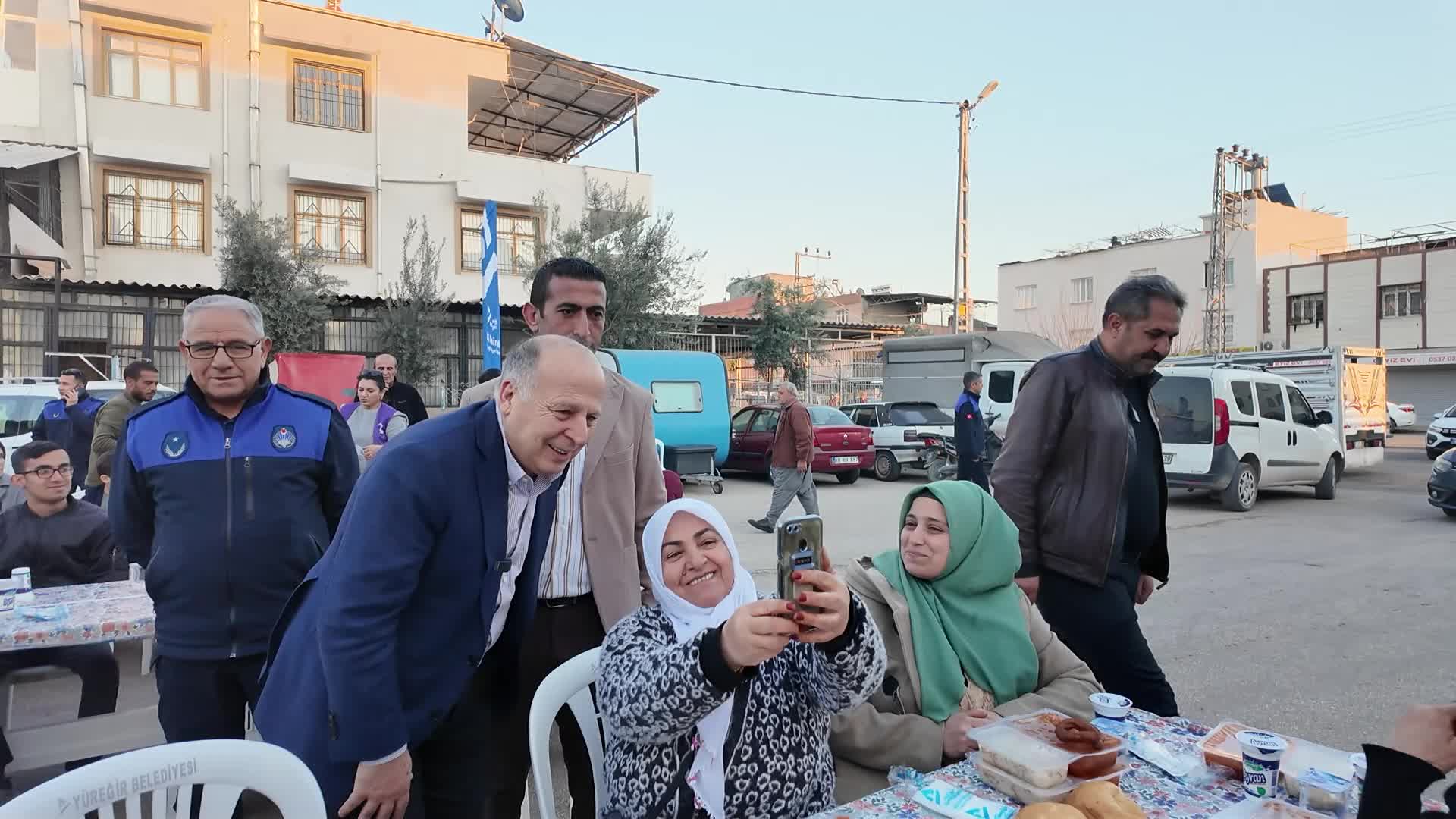 Yüreğir Belediyesi, Yenidoğan Mahallesi’nde iftar verdi