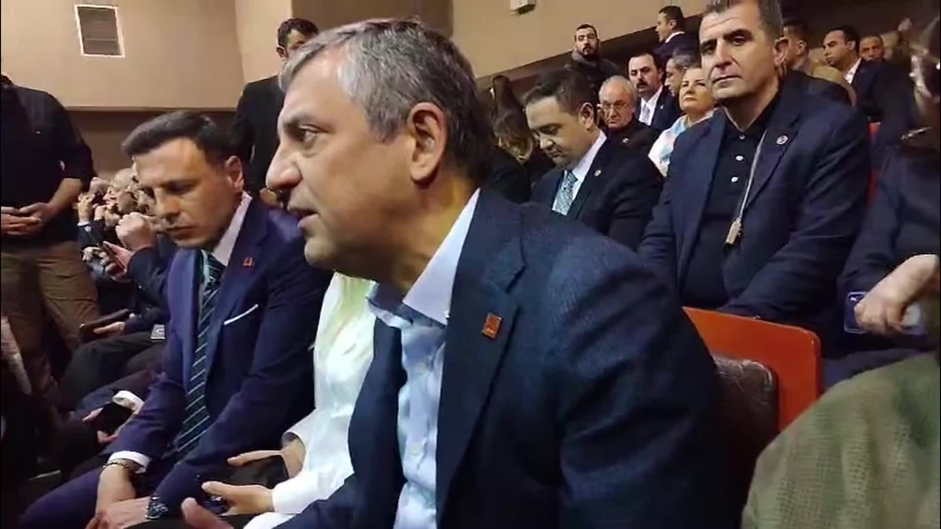 İBB Davası başladı... Özgür Özel: “Ekrem Başkan’ı itibarsızlaştıracak bir söz daha Türkçe lügata girmedi”