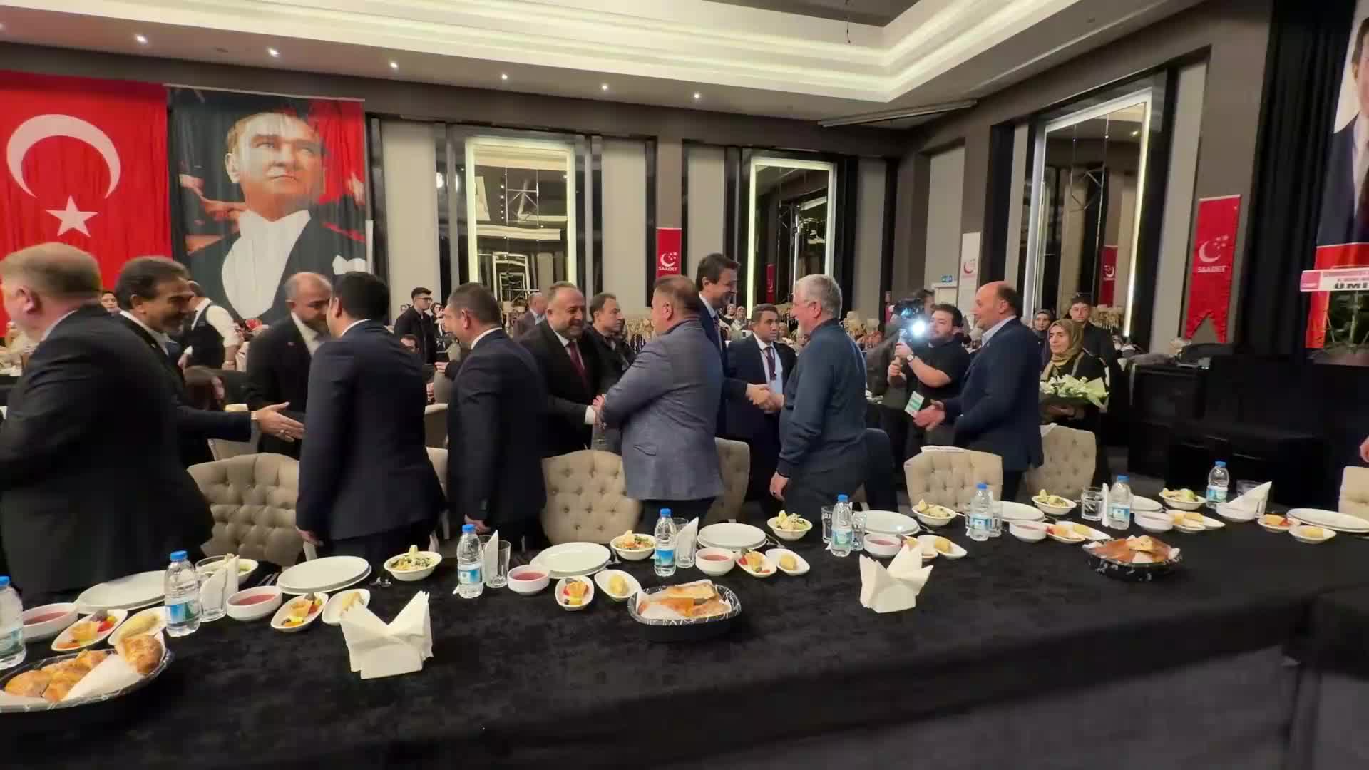 Mahmut Arıkan: Türkiye ve İran’ı karşı karşıya getirmek istiyorlar