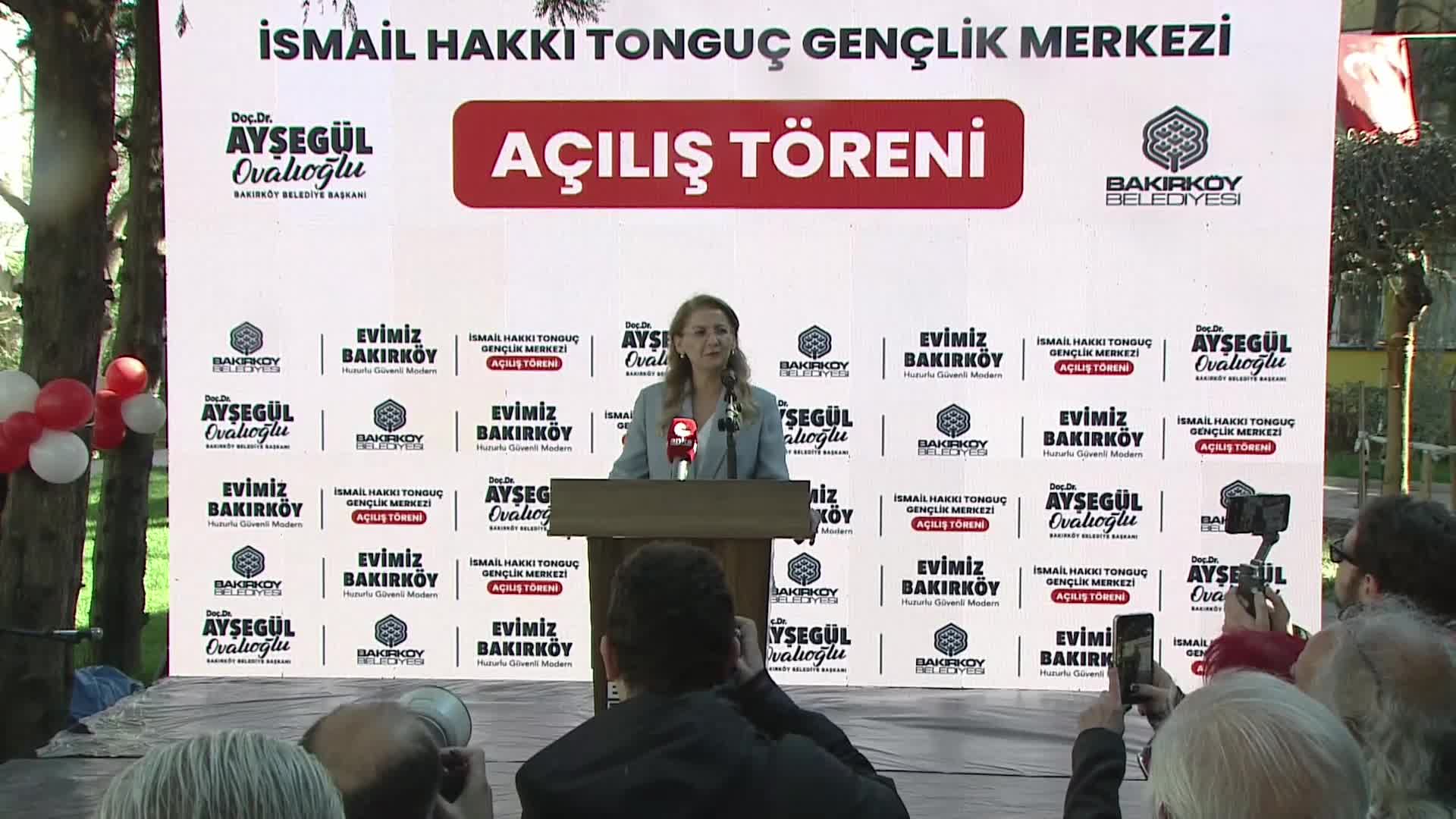 İsmail Hakkı Tonguç Gençlik Merkezi açılışında konuşan Nuri Aslan: Bu güzel ülkenin evlatları artık valizlerini toplayıp gitmesin, bu ülkeyi yönetsin diye var gücümüzle yanlarında olacağız