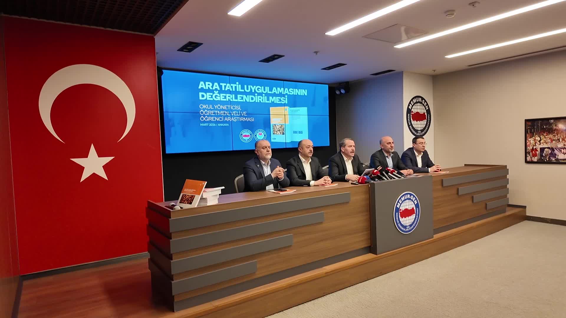 Eğitim-Bir-Sen'den "Ara Tatil" araştırması": Öğretmen yüzde 87,3, yönetici yüzde 69,4, veli yüzde 63,8 mevcut modelden memnun
