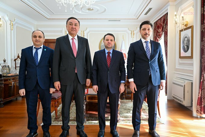 Bakan Gürlek, Türk Devletleri Teşkilatı Genel Sekreteri Büyükelçi Ömüraliyev ile görüştü