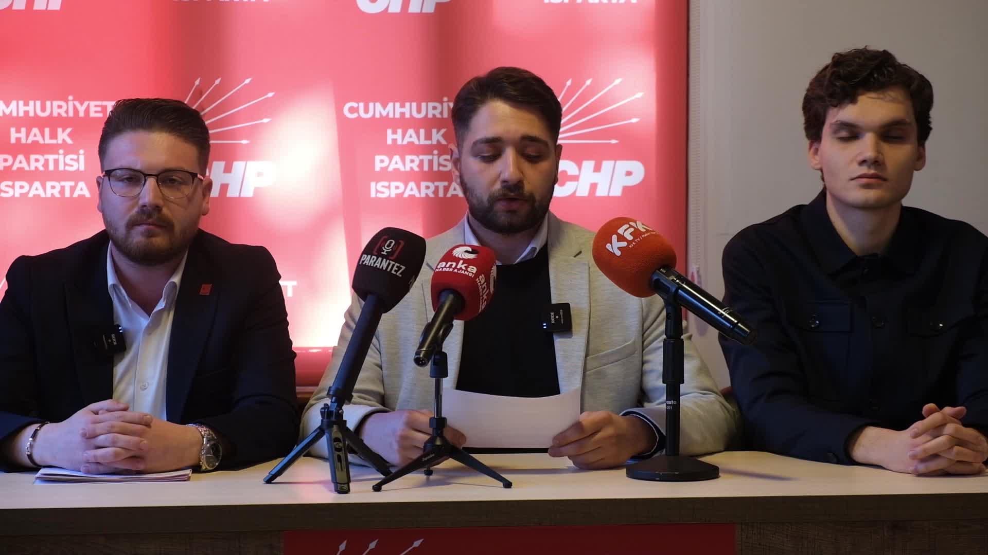 CHP Gençlik Kolları Genel Başkan Yardımcısı Şahinoğlu Isparta'da gençlerle buluştu