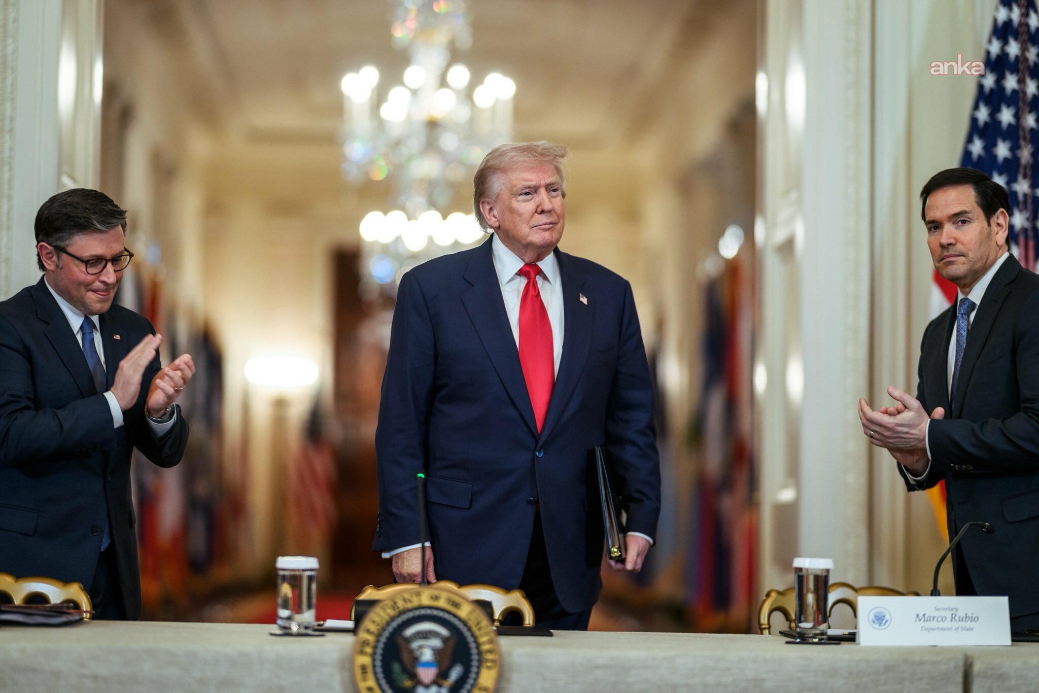 ABD Başkanı Trump: İran, Hürmüz Boğazı'na mayın döşemişse bunların derhal kaldırılmasını istiyoruz