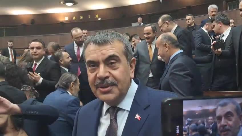 Milli Eğitim Bakanı Tekin: Çocuklarımızın bilgiye erişiminin çok kolay olduğu dönemde, daha erken yaşlarda yükseköğretime devam edebilmesi lazım