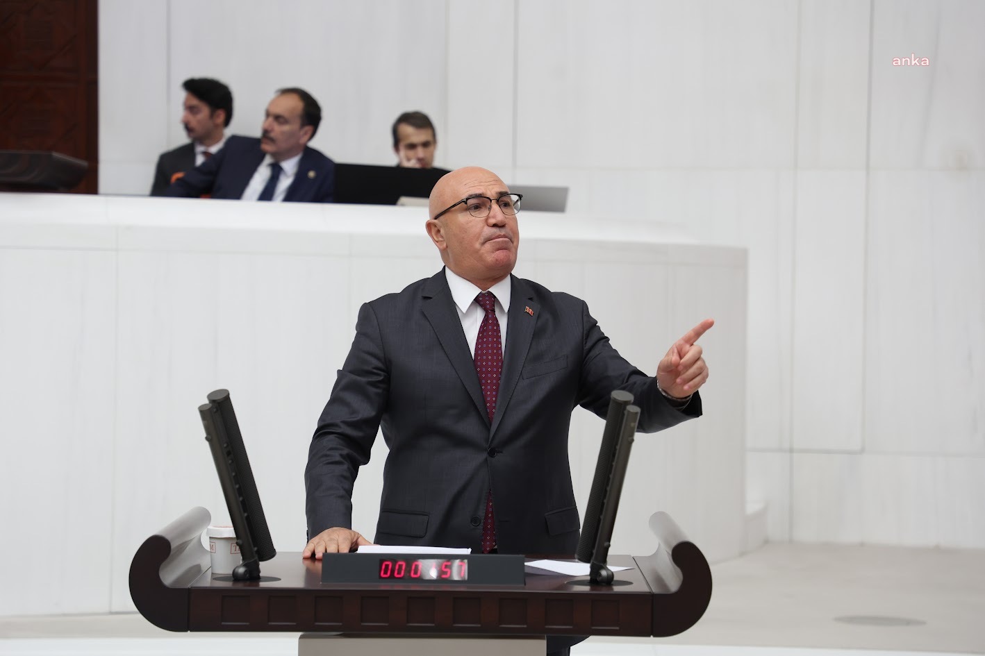 CHP'li Tanal: Savaş nedeniyle İran'dan Türkiye'ye dönen üniversite öğrencileri, denklik ve eğitimlerine devam konusunda belirsizlikle karşı karşıya